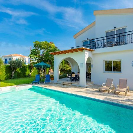 Sun Beach Villa Tria Polis Zewnętrze zdjęcie