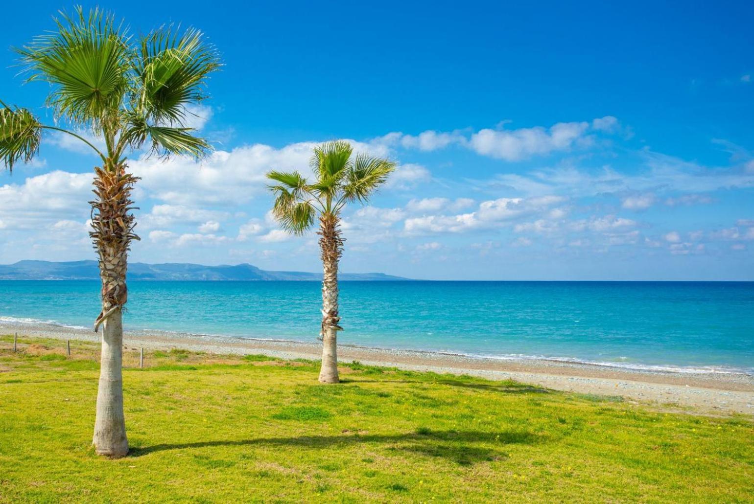 Sun Beach Villa Tria Polis Zewnętrze zdjęcie