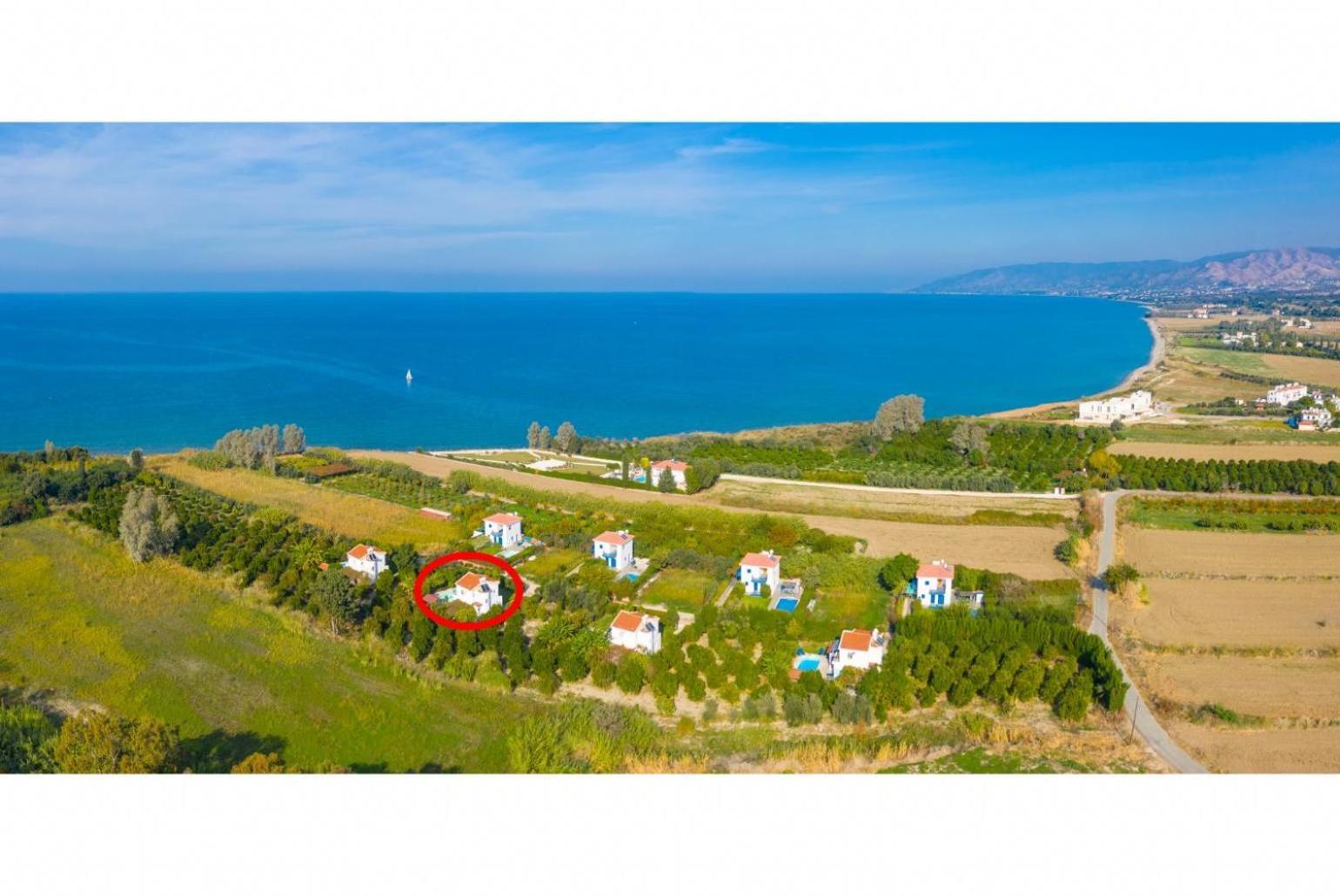 Sun Beach Villa Tria Polis Zewnętrze zdjęcie