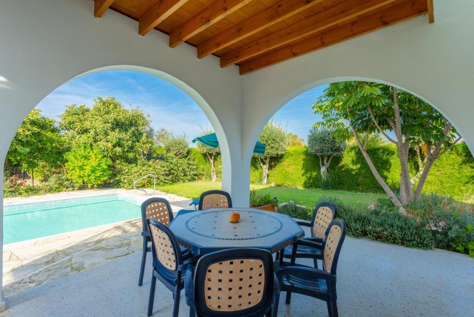 Sun Beach Villa Tria Polis Zewnętrze zdjęcie